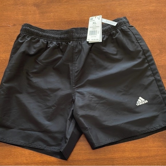 NWT Adidas Boys Swim Shorts Size XL - Picture 1 of 5